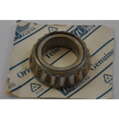 [BB215873] ZF Kegelrollenlager